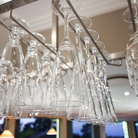 Caloundra Central Apartment Hotel Official Экстерьер фото