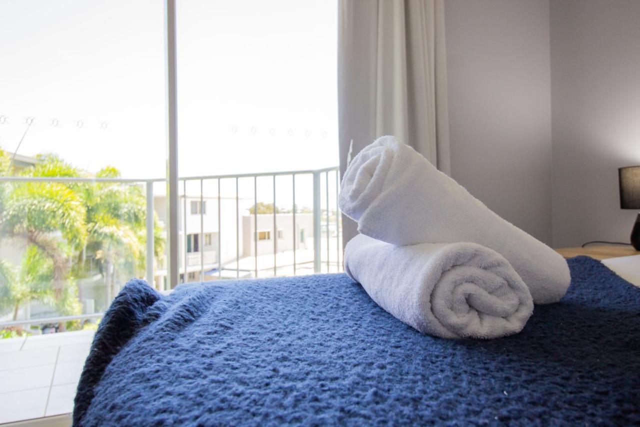 Caloundra Central Apartment Hotel Official Экстерьер фото