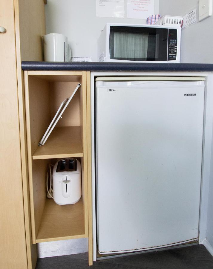 Caloundra Central Apartment Hotel Official Экстерьер фото
