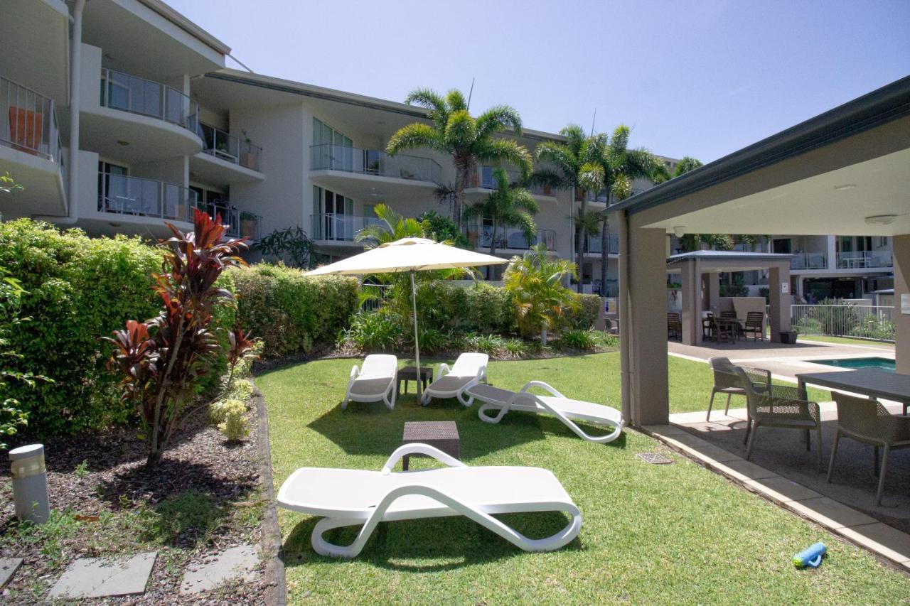 Caloundra Central Apartment Hotel Official Экстерьер фото